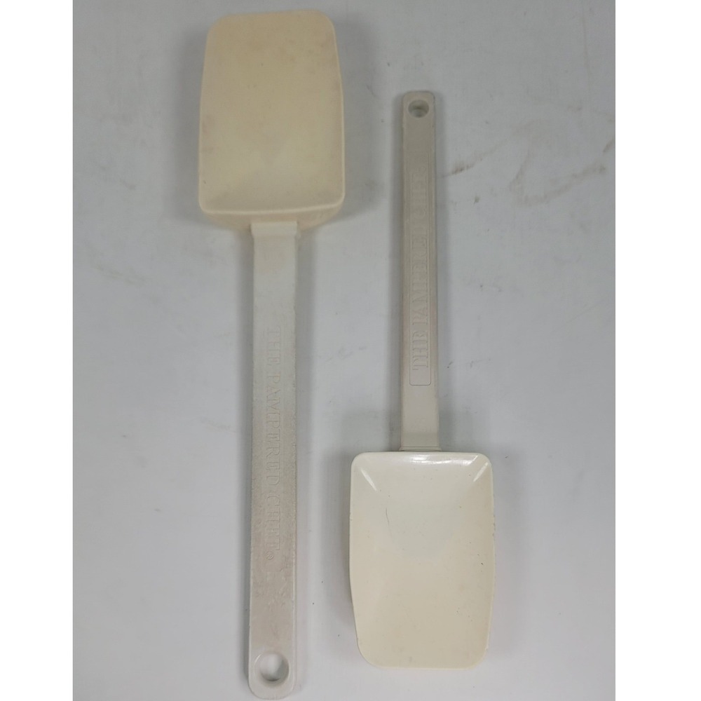 The Pampered Chef Scraper Spatula Set 2 Piece Off White Kitchen Tools Vintage
